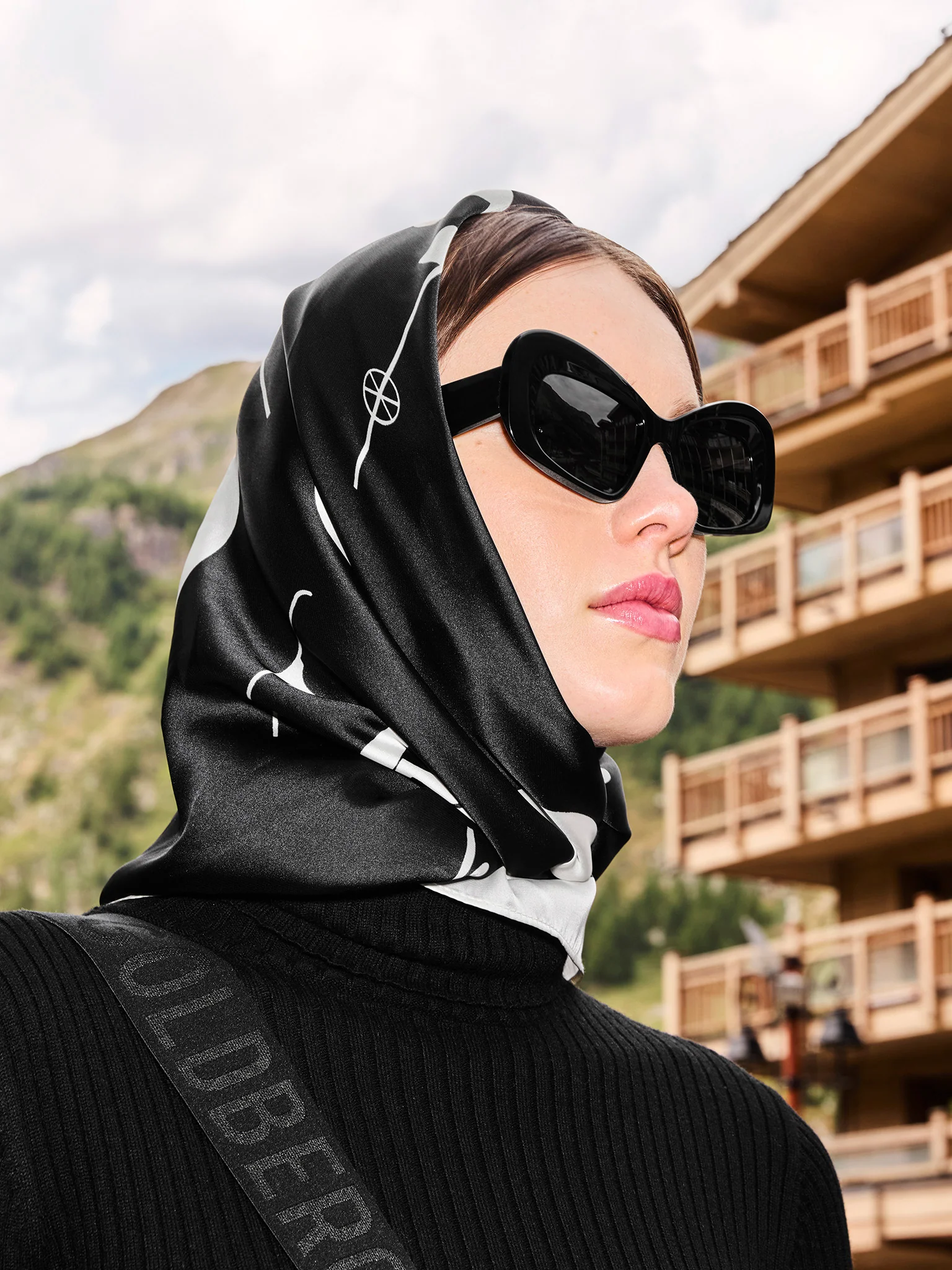 LA COURSE scarf - Image 6