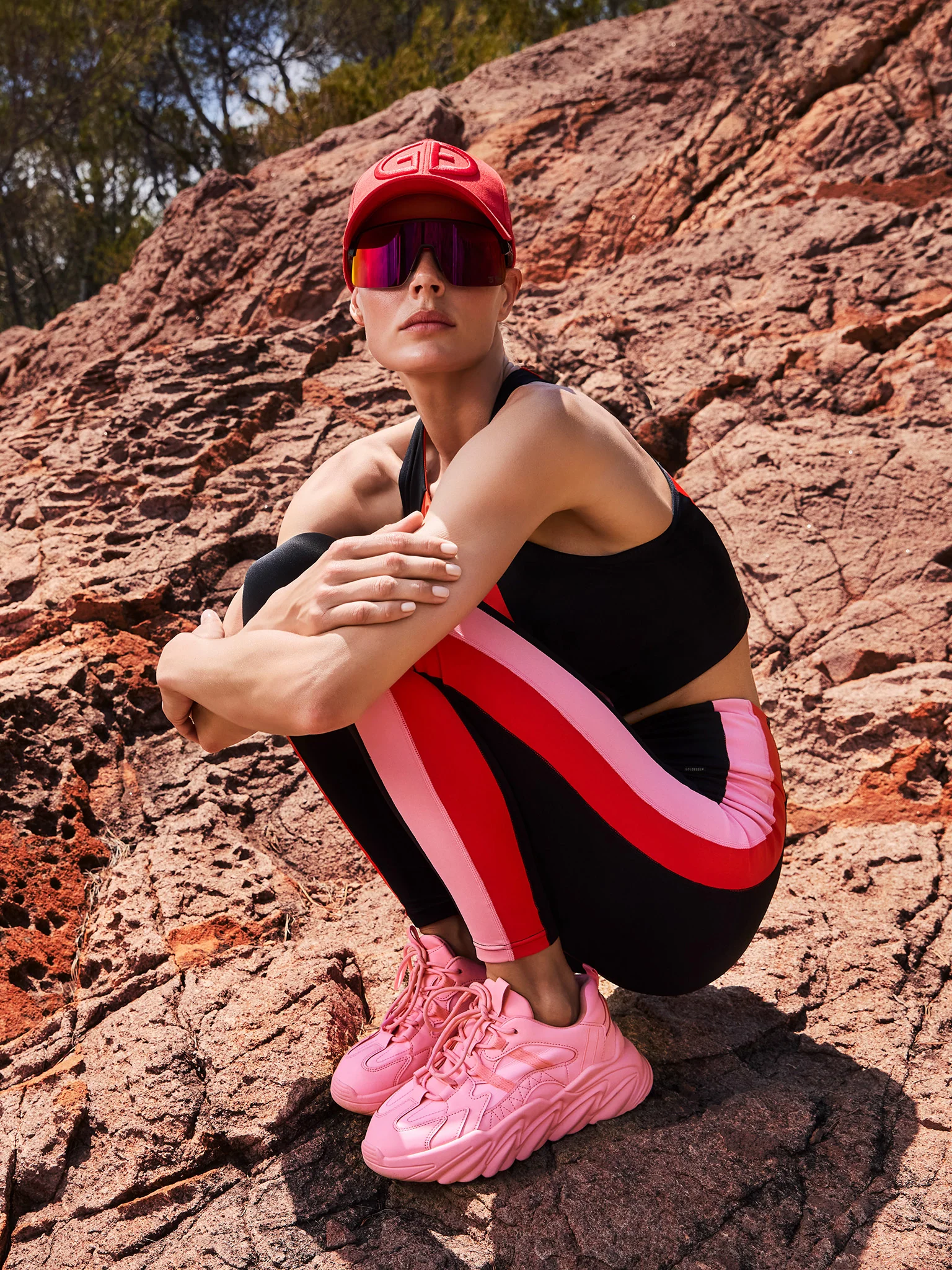 MOVE tight - Image 12